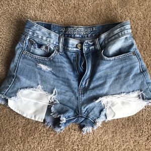 Sz 00 vintage Hi-rise festival shorts.
